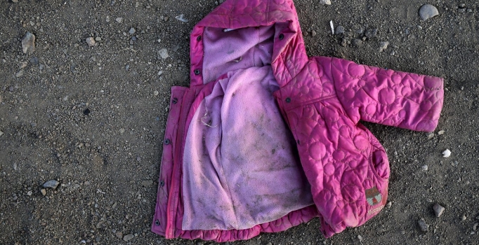 Akdeniz'de ölen göçmenlerden geriye kalanlar