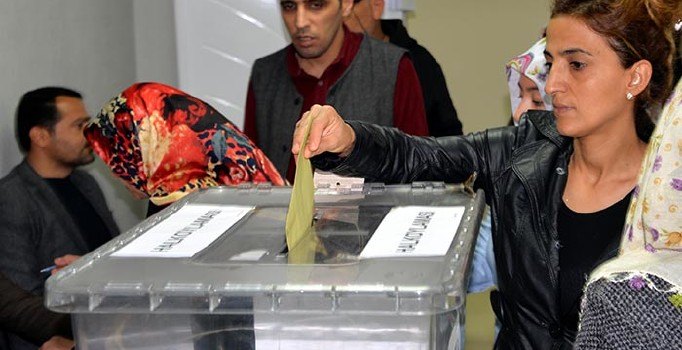 Seçmen HDP ve PKK'yı dinlemedi, Doğu'da AK Parti oyları arttı