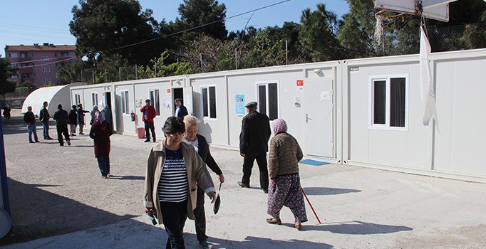 Çanakkale'de depremzedeler konteynerde oy kullandı | Çanakkale haberleri