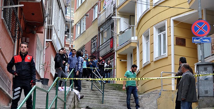 Bursa'da cinnet! Eşini yaralayıp intihar etti| Bursa haberleri