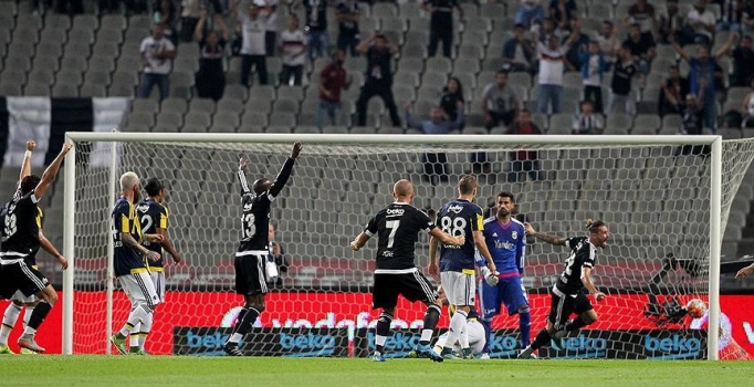 Derbilerde kaleler şaşıyor