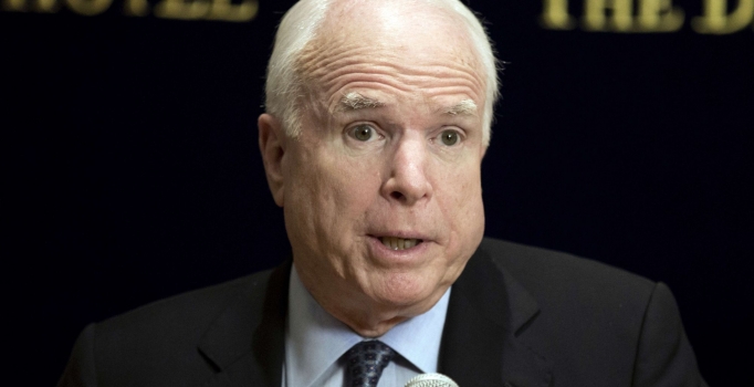 ABD'li senatörden Türkiye'ye övgü, Esad'a sert eleştiri