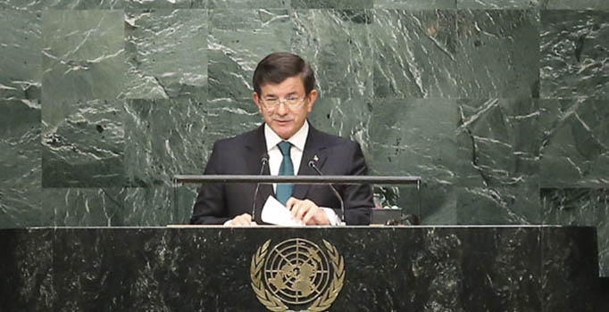 Davutoğlu, Obama ve Putin'le ayrı ayrı görüştü