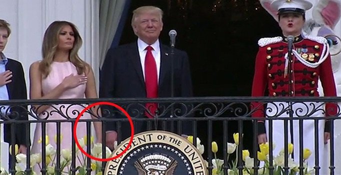 First Lady, Trump'ı 'dürterek' uyardı