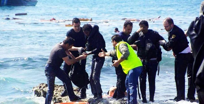 Kaçak göçmen başına 2 bin 500'er Euro para almışlar