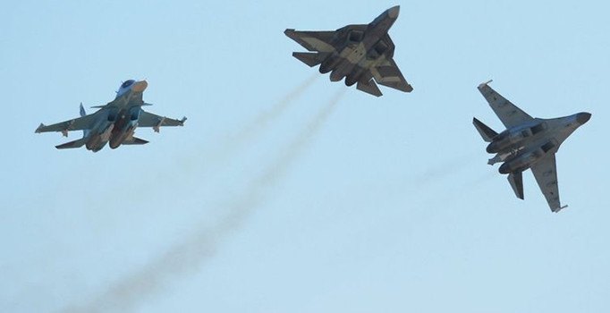 Jetler eylem hazırlığındaki teröristleri vurdu