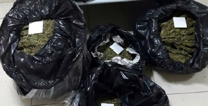 Batman'da uyuşturucu operasyonu: 19 kilo esrar ele geçirildi