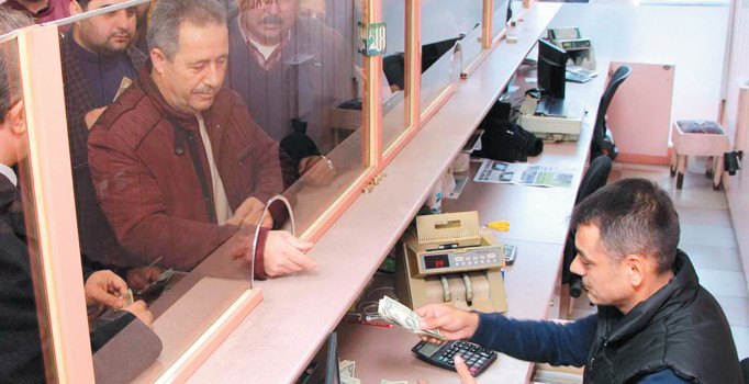 Dolarda talep artıyor