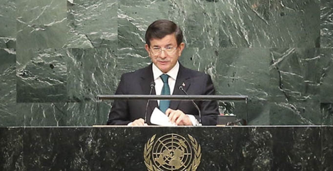 Davutoğlu: Filistin bayrağı Kudüs'te de dalgalanacak