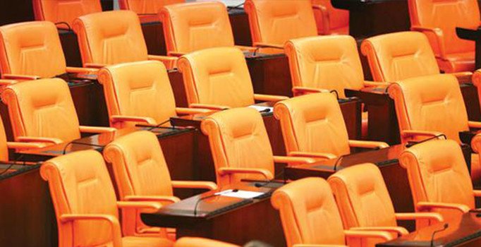 Mecliste 'ceylan derisi' tarih oluyor