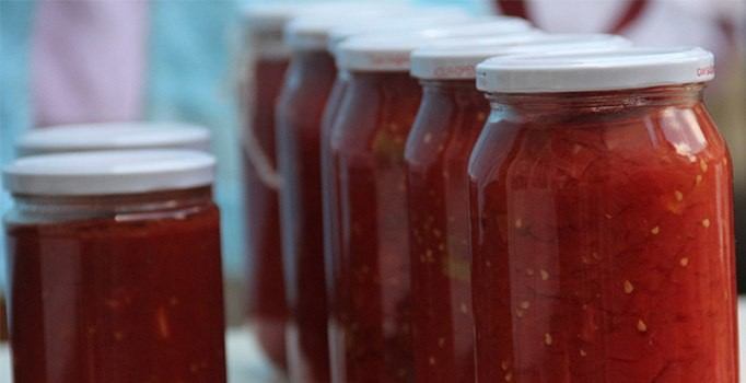 Ev yapımı sebze konservelerine dikkat