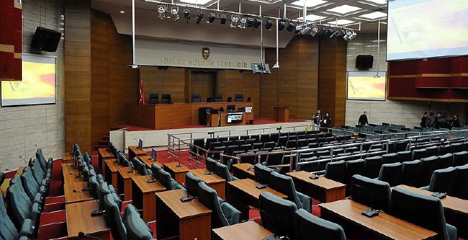 FETÖ sanığına 6 yıl 3 ay hapis