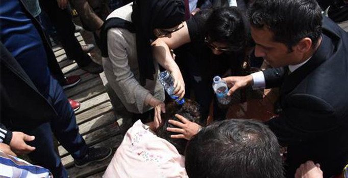 23 Nisan kutlamalarında balon patladı: 5 yaralı | Son dakika haberleri