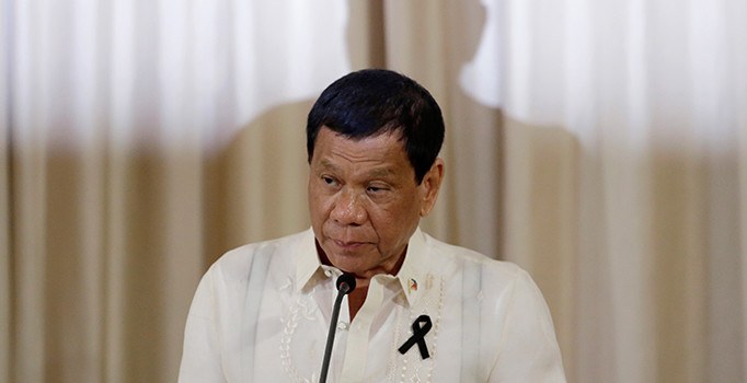 Trump, Filipinler Devlet Başkanı Duterte’yi Beyaz Saray’a davet etti