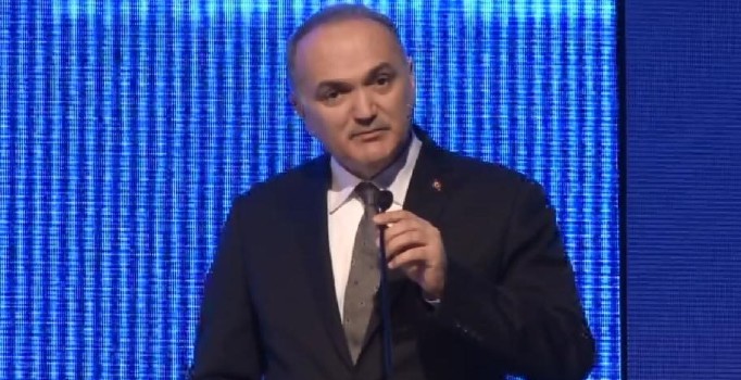 Bakan Özlü: Güven ve istikrar meselesi artık tamamen çözüme kavuşmuştur