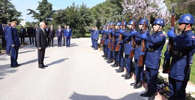 Kılıçdaroğlu'nun askeri tören karşılamasıyla ilgili Teftiş Kurulu Başkanı görevlendirildi