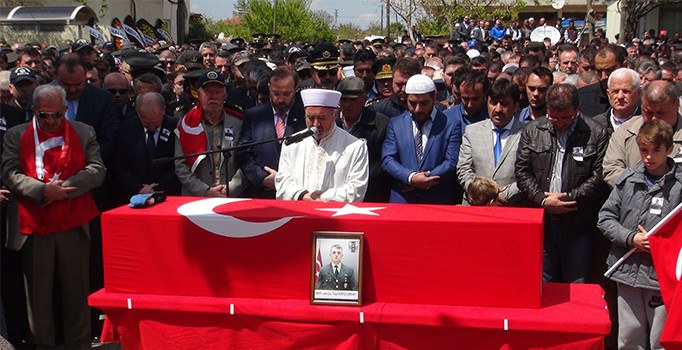 Tekirdağ şehidini son yolculuğuna uğurladı