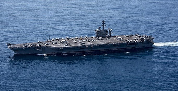 Kuzey Kore ABD'yi uçak gemisini batırmakla tehdit etti