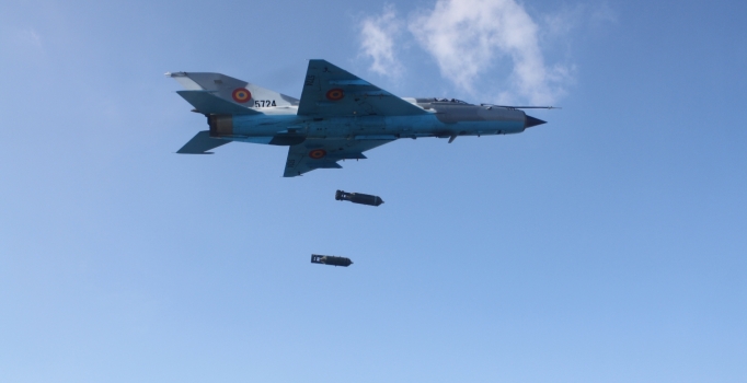 Rusya Suriye'de 30 hedefi daha vurdu