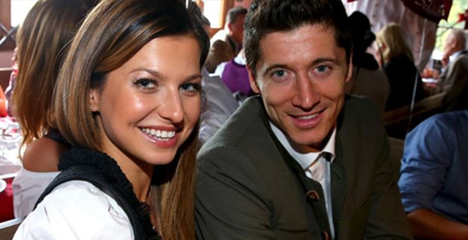 Robert Lewandowski'nin yükselen performansının sebebi eşi