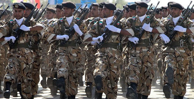 İran askerlerine Pakistan sınırında pusu