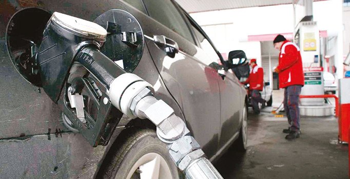 Akaryakıta pompa fiyatı ürün fiyatının 2,5 katı arttı