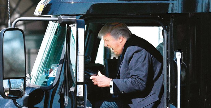 Hayalleri demokrasiye tosladı