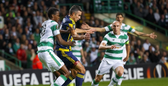 Fenerbahçe Celtic Park'ta Celtic ile 2-2 berabere kaldı