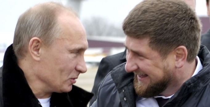 Kadirov, Suriye'de savaşmak için Rusya'nın emrini bekliyor