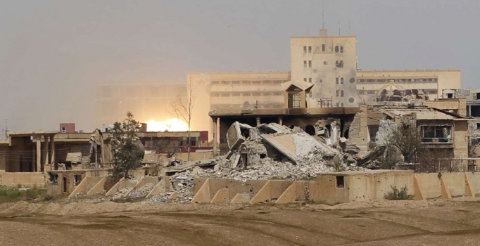 ABD uçakları Afganistan'da hastaneyi vurdu: Onlarca ölü