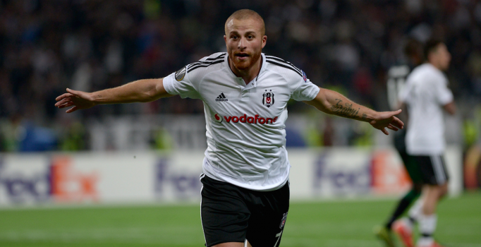 Arsenal Gökhan Töre'nin peşinde