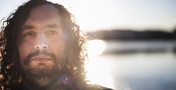 Kardeşliğin caz hali: Hakan Vreskala 'Kurdî Nizanım'