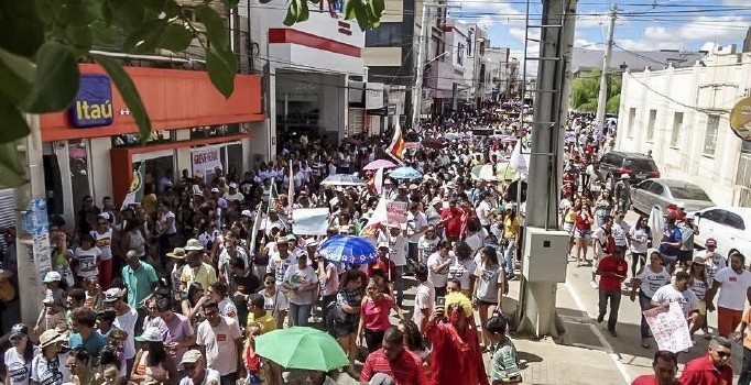 Brezilya'da 20 yılın ilk genel grevi