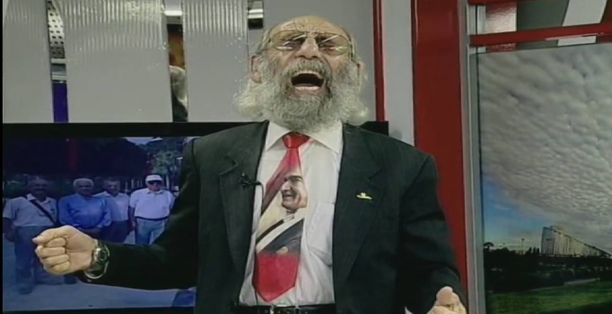 Adanalı Ercan Kont'un cinnet performansı sosyal medyayı yıktı - Video