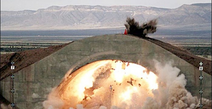 Rusya'dan Halep'te sivillere vakum bombalı saldırı