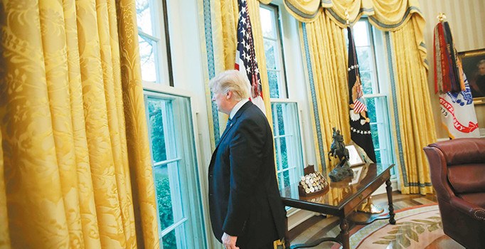 Trump’ın koltuktaki 100 günü beklediği gibi geçmedi