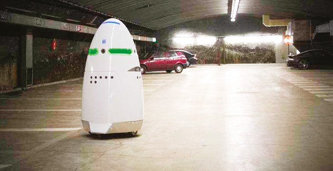 İnsanlarla robotların savaşı başladı!