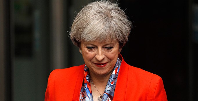 May'den Alman gazetesinin haberine cevap: Brüksel dedikodusu