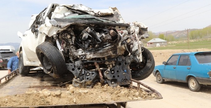 Muş'ta trafik kazası: 2 ölü