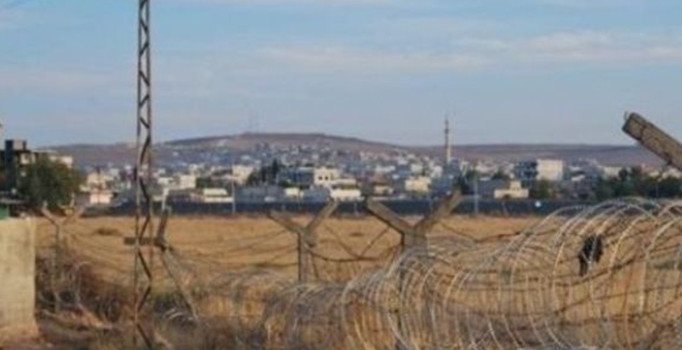 Suriye sınırında gizemli 15 terörist