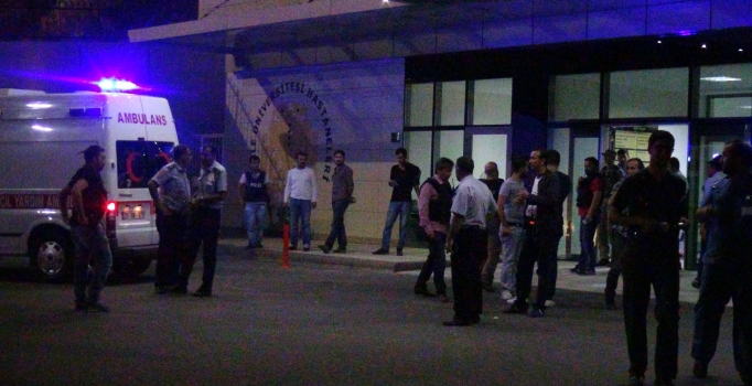 Diyarbakır'da askeri araca bombalı saldırı: Yaralılar var