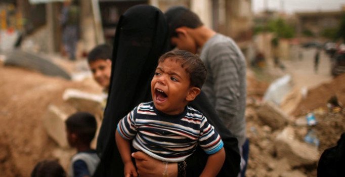 IŞİD mülteci kampına saldırdı: 24 ölü