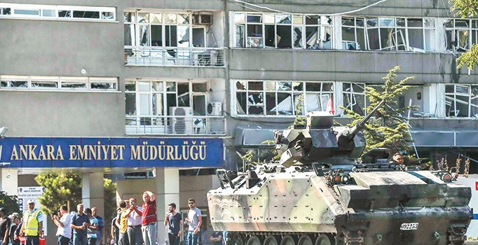 Emniyeti işgal edip FETÖ dosyalarını kaçıracaklardı