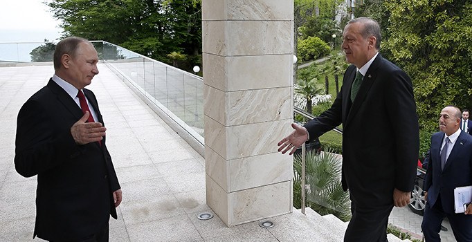 Putin’den Erdoğan’a heyet esprisi: Seninkiler çalışmak istemiyormuş