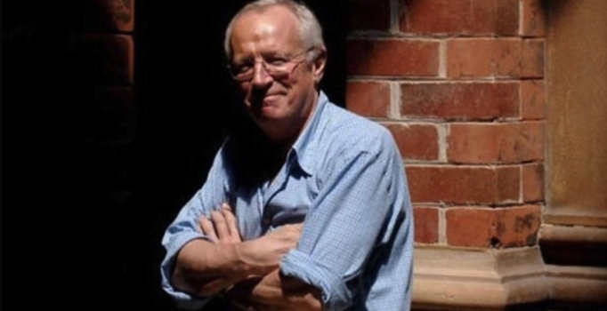 Robert Fisk, Rusya'nın hava saldırılarının Esad'ı nasıl koruduğunu yazdı