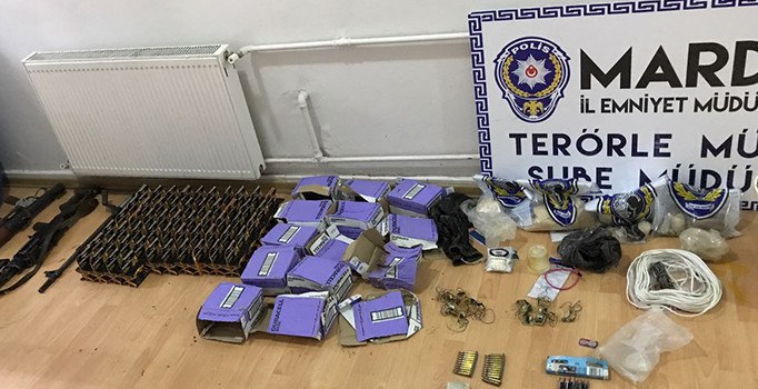 Mardin'de terör operasyonu: Çok sayıda patlayıcı ele geçirildi