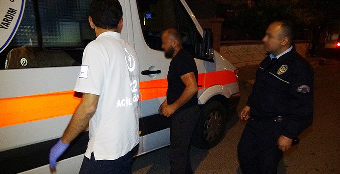 Eşine kızan adam mutfak tüpünü açıp evi yakmaya kalktı Antalya haberleri
