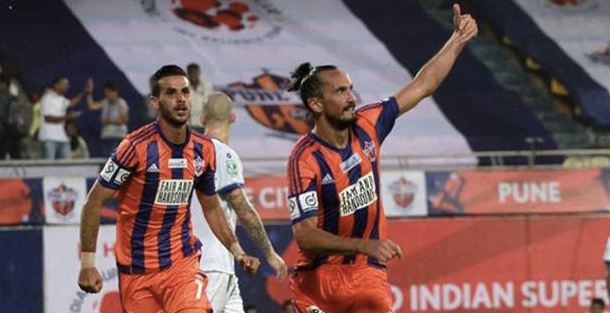 Hindistan'da Tuncay Şanlı fırtınası esti