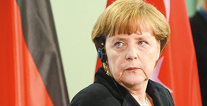 Darbeci subaylara Berlin kalkanı