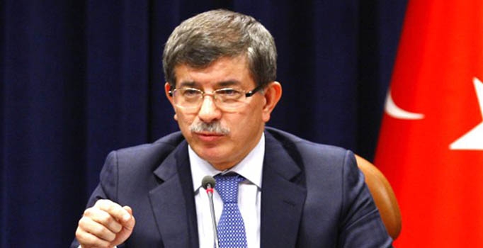 Davutoğlu: Dikleşene 'önce göz hizasına in' deriz